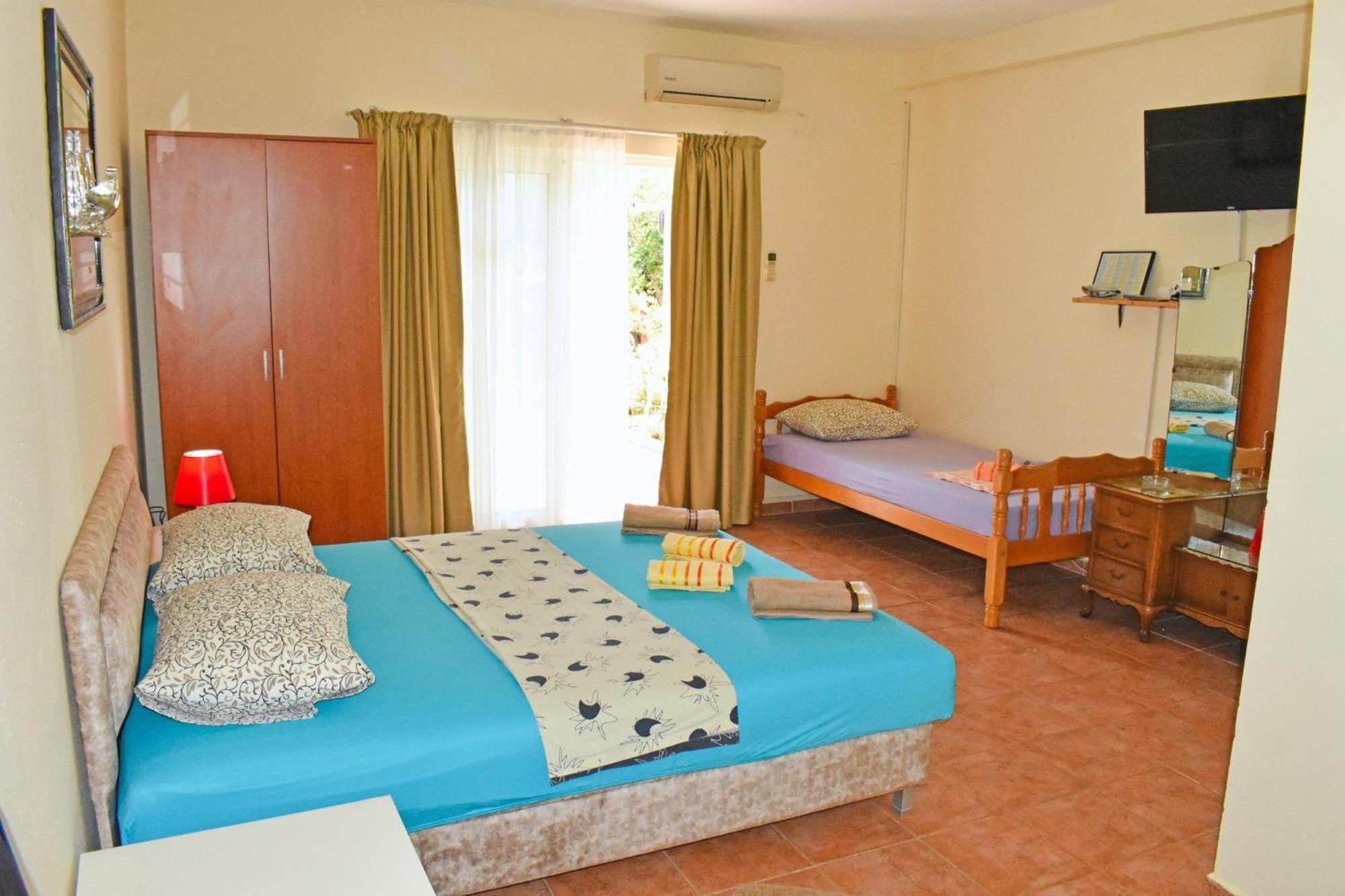 Riverside Apartments Chiara Ulcinj Bilik gambar