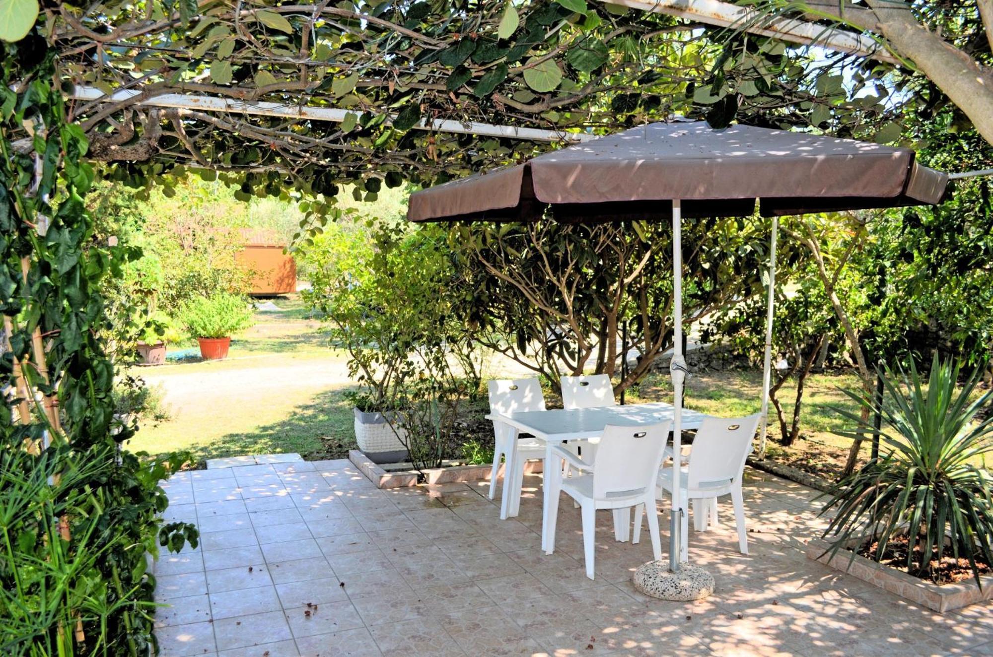 Riverside Apartments Chiara Ulcinj Bilik gambar
